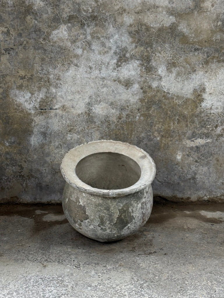 Indonesian Water Pot (round)